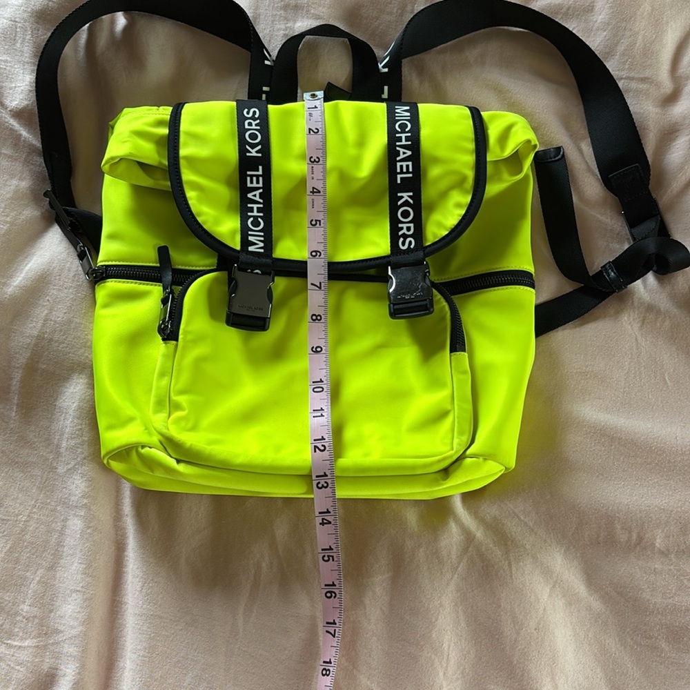 Michael Kors neon yellow backpack - Picture 3 of 15